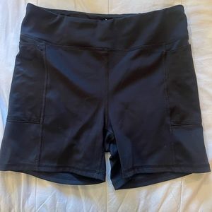 Rabbit biker run shorts